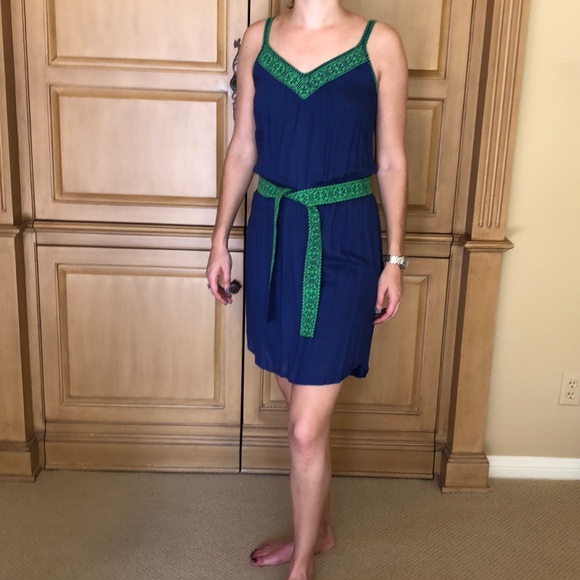 Ella Moss Dress - Picture 2 of 8